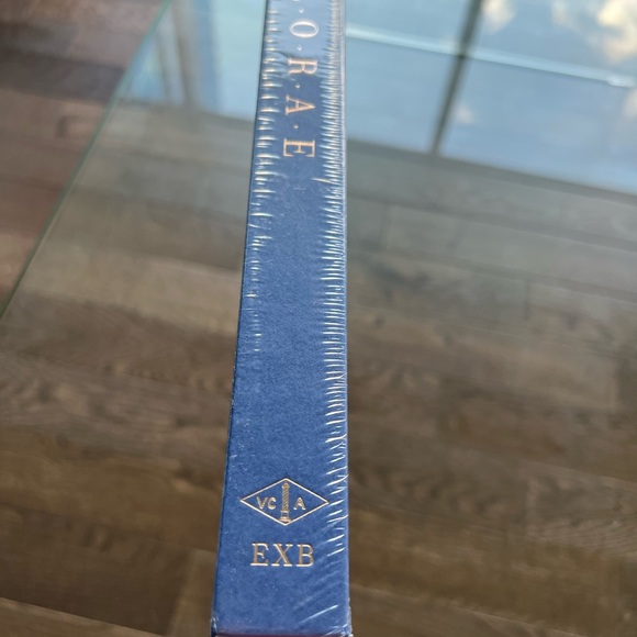 Van Cleef & Arpels - coffee table book - Picture 3 of 5